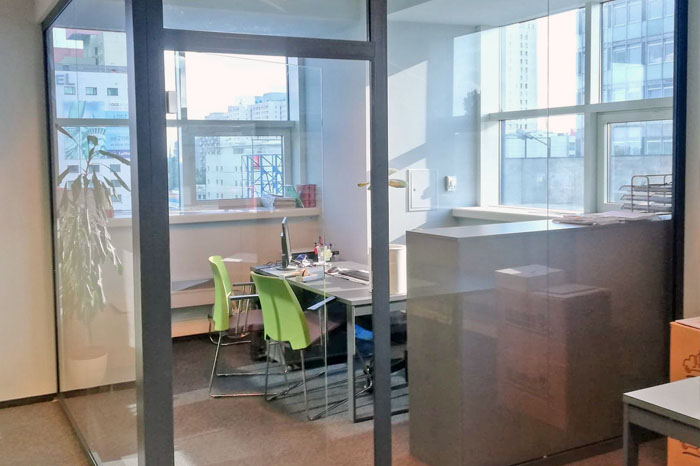 Szklane ścianki działowe